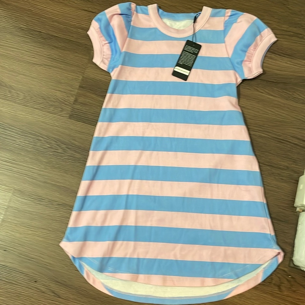 Chaser Girl Dress Size 6 NWT